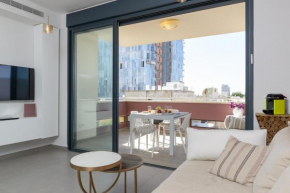 Bright & Modern 2BR with Balcony on Dizzengoff